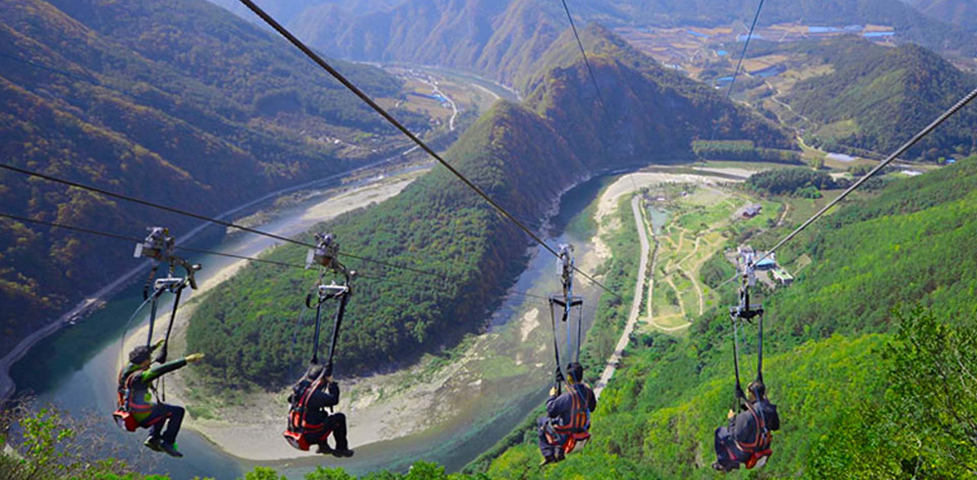 ZipLine στην Ποκάρα: Η Πιο Έντονη Περιπέτεια του Νεπάλ