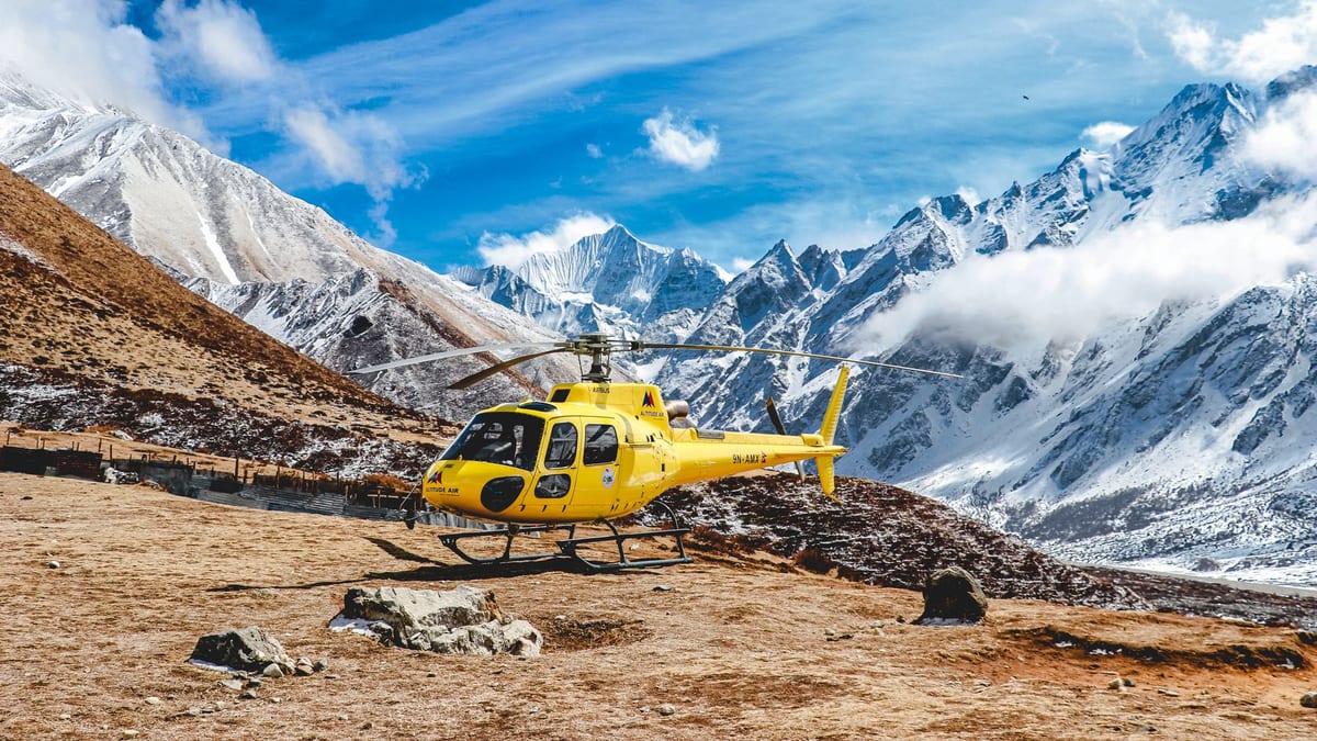 Everest με Ελικόπτερο: Πλήρης Οδηγός Πτήσης, Προσγείωσης και Κόστους