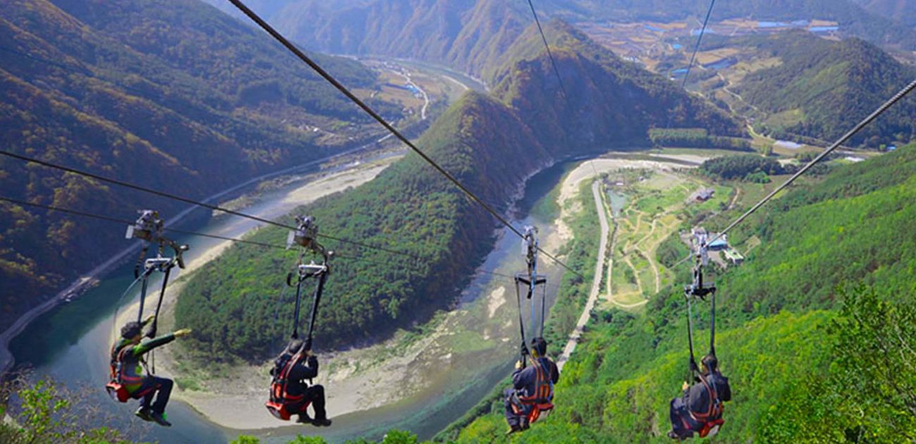 ZipLine, μια περιπέτεια στην Ποκάρα του Νεπάλ.